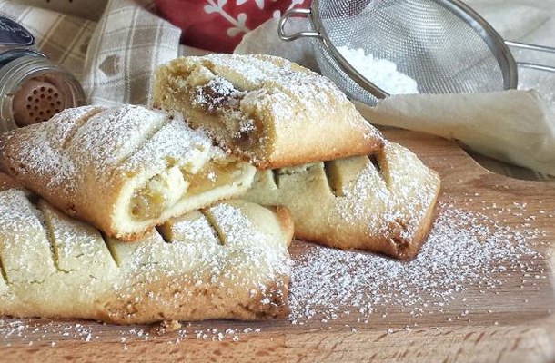 Fruitful Filling Mela Fagottini