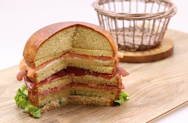 Vienna Tuttoburro Panettone gastronomico