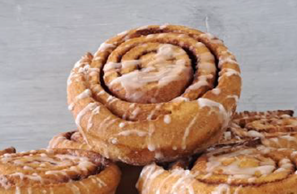 Cometa Cinnamon Rolls